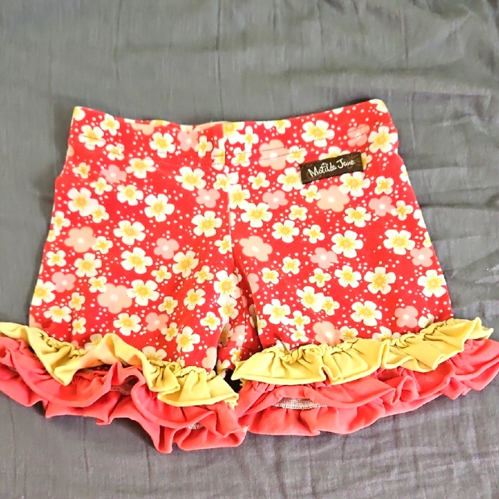 Size 4 Matilda Jane Floral‎ Ruffle Shorts